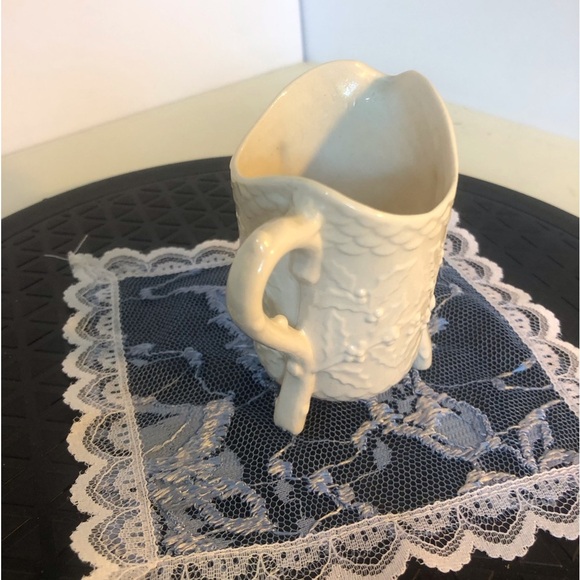 Vintage Tri Footed Mini Pitcher Creamer - Picture 2 of 8